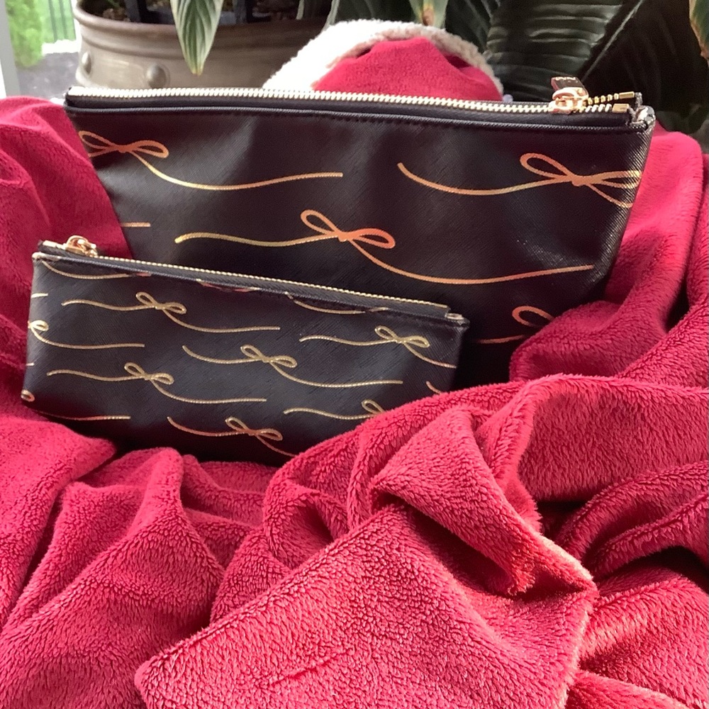 Neiman Marcus Cosmetic Bag Set